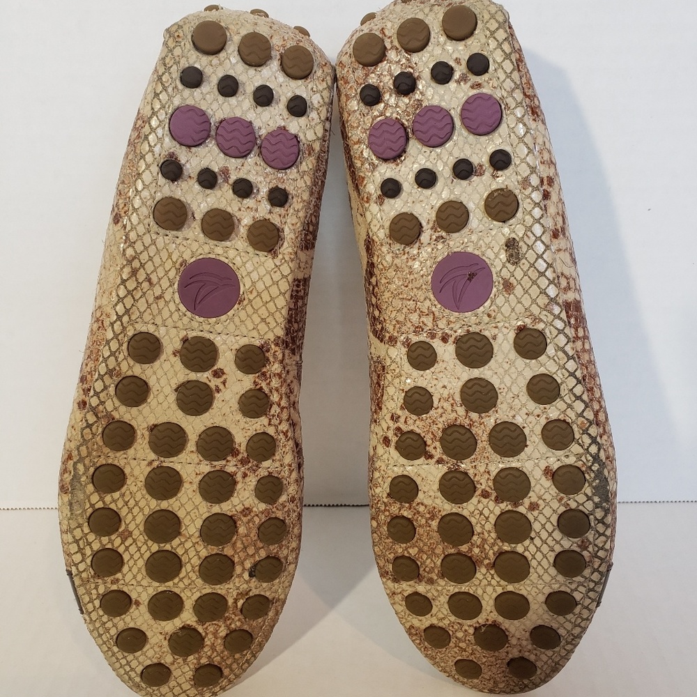 Women's Sperry Snake Skin Print Flats - Picture 5 of 5
